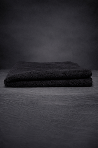 Agent Detail – Black Microfiber Towels (16” x 16”, 500 GSM)
